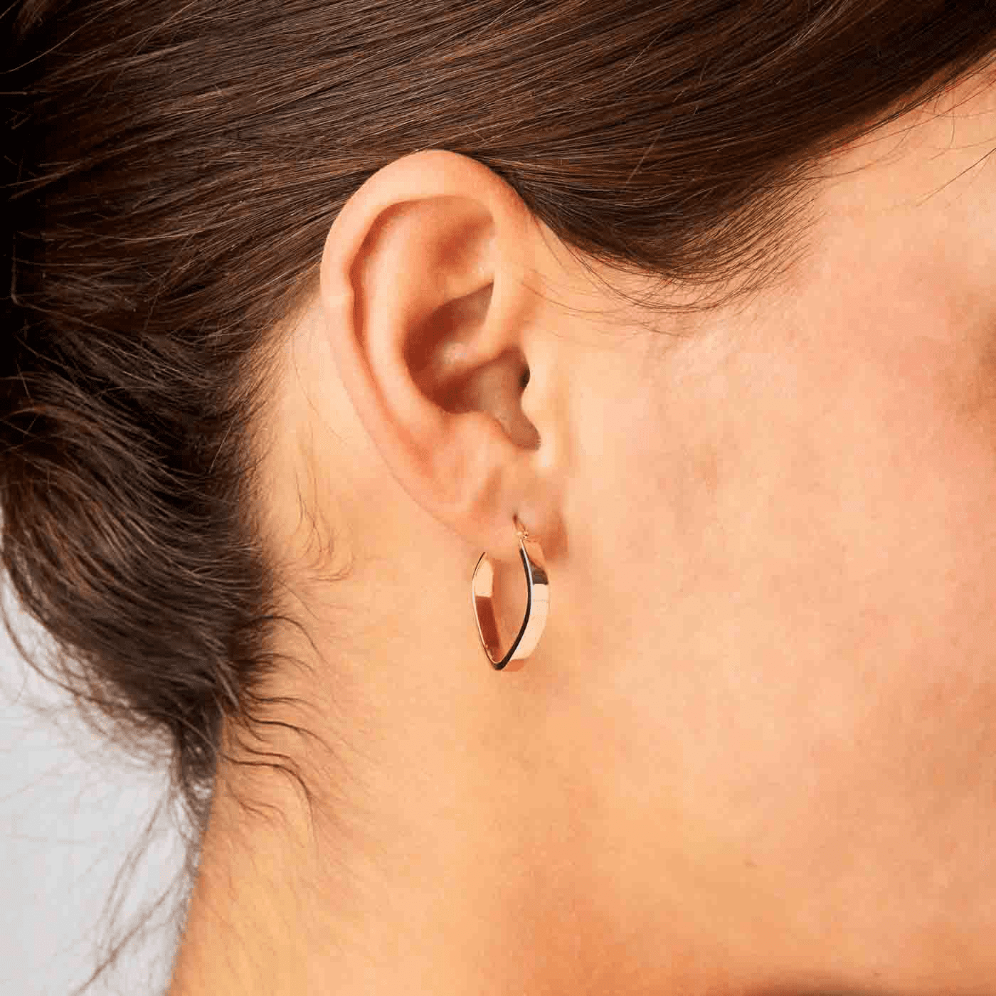 Creolen 375er Gelbgold 4-Zimmer-Wohnung