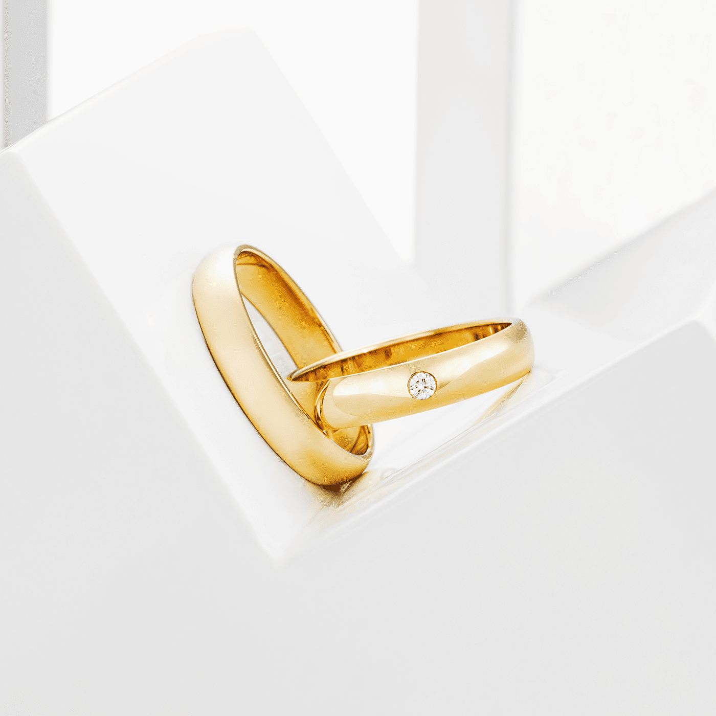 Trauring ca. 0,03 ct. 585er Gelbgold Aachen