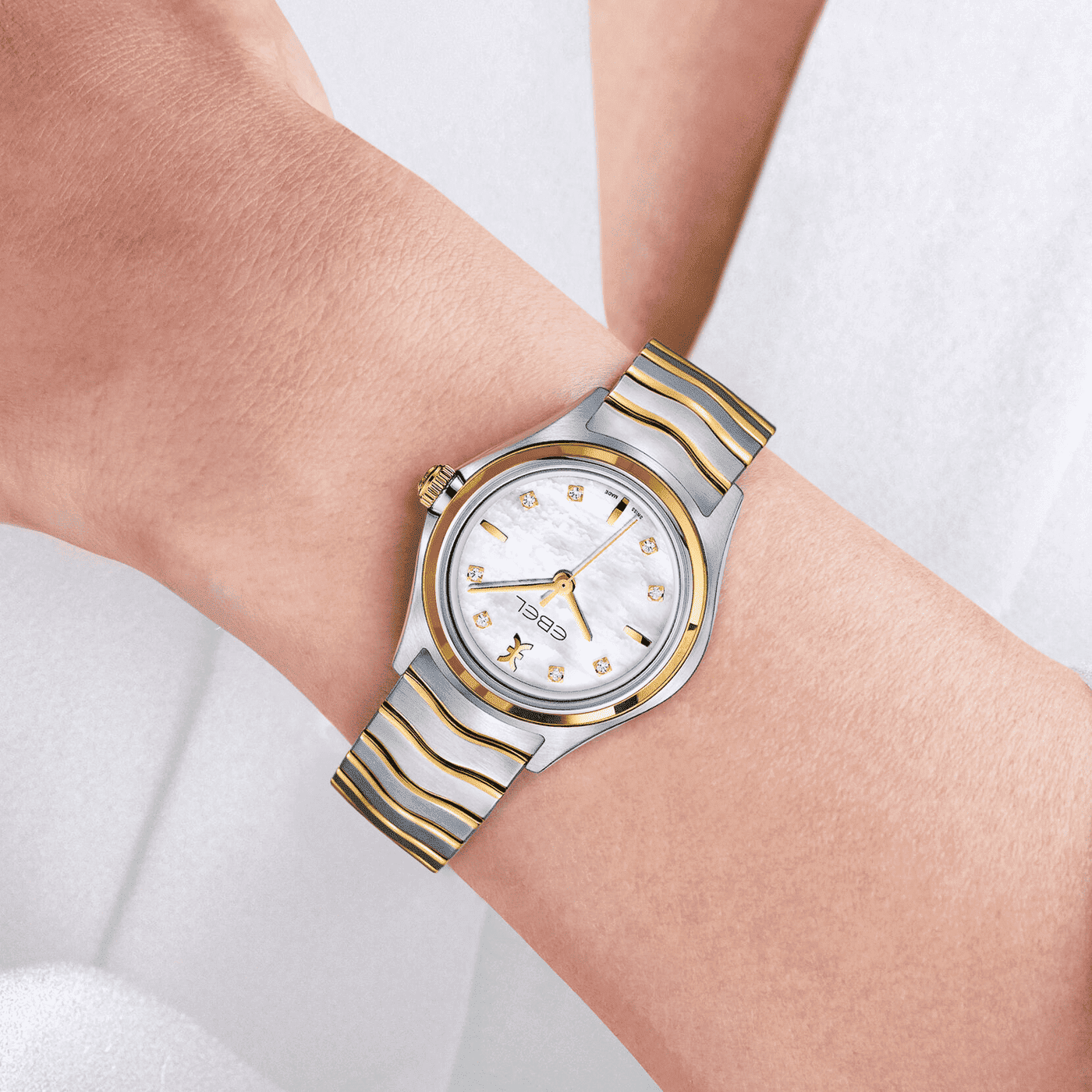 Wave Quarz Uhr Wave Quarz Uhr